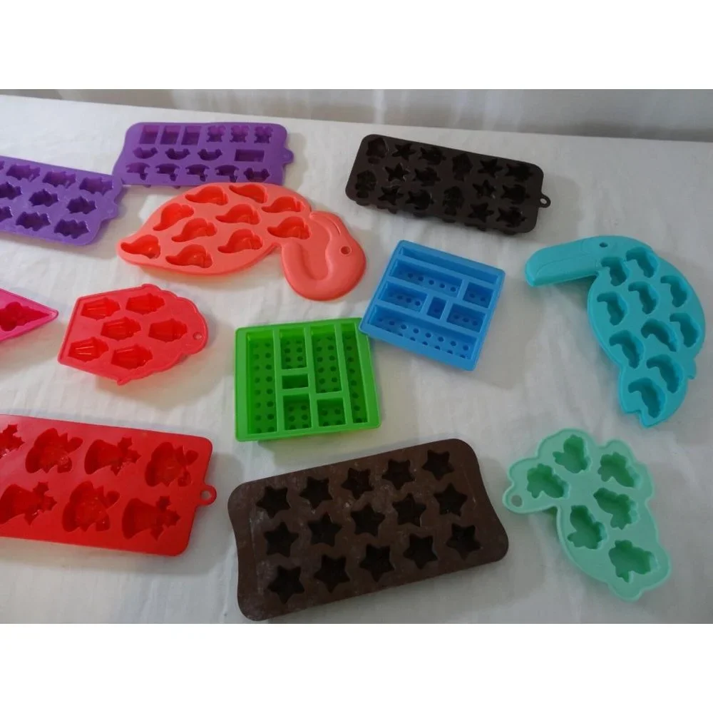 Candy Molds Silicone Brick Bird Bear Duck Christmas‎ Ice Cream Lot of 12